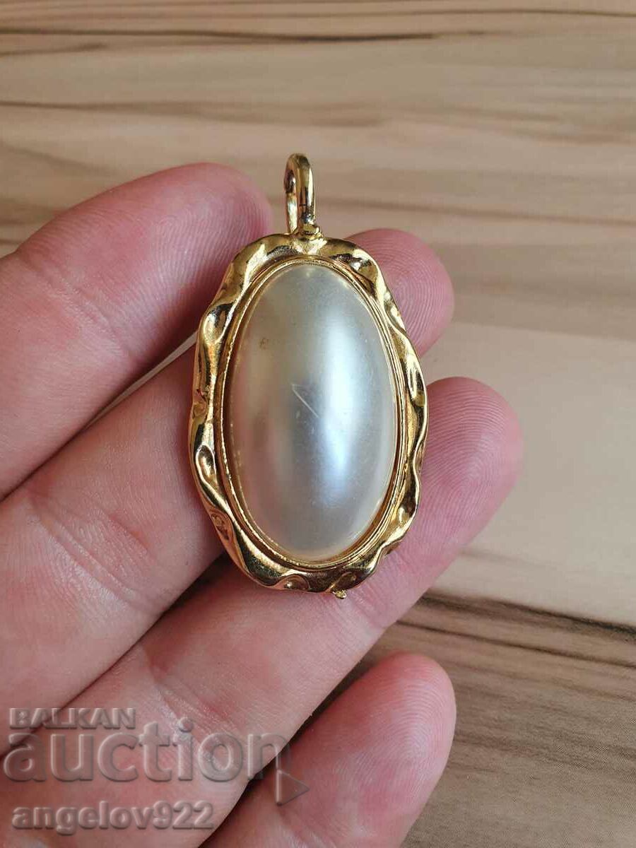 Beautiful vintage locket pendant!!!