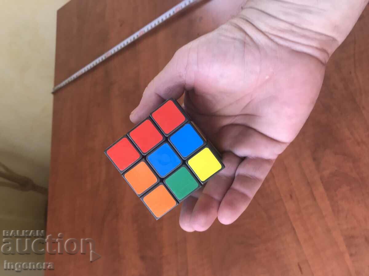 Auction RUBIK'S CUBE Auction RUBIK'S CUBE