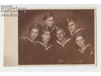fotografie veche anii 1930 Liebig Ruse grup de marinari 13,8x8,8cm.