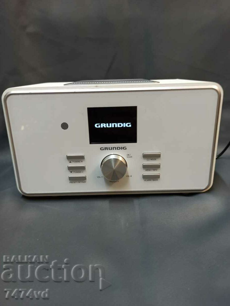 GRUNDIG-GIR1080 DTR 6000 X-Internet radio, FM / RDS / DAB.