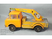 Vechi model german de jucărie din metal, camion macara