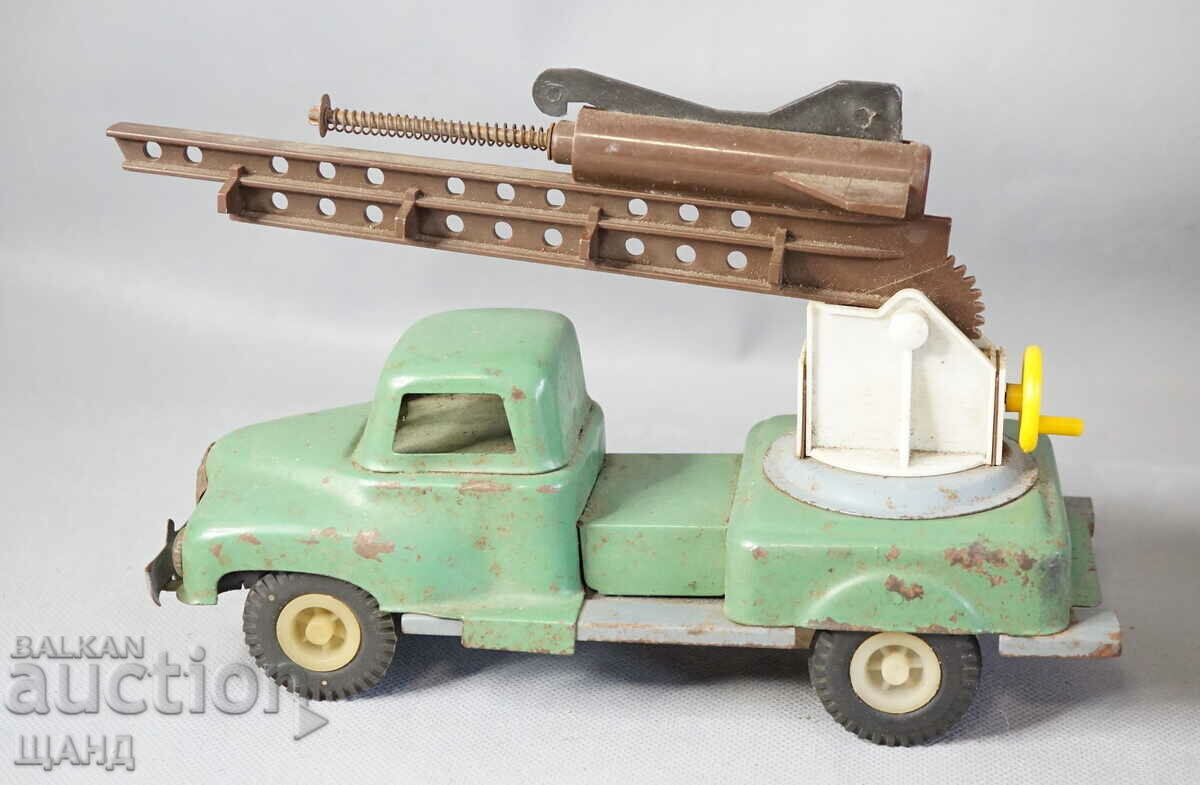 Стара Полска Метална играчка военен камион с ракета