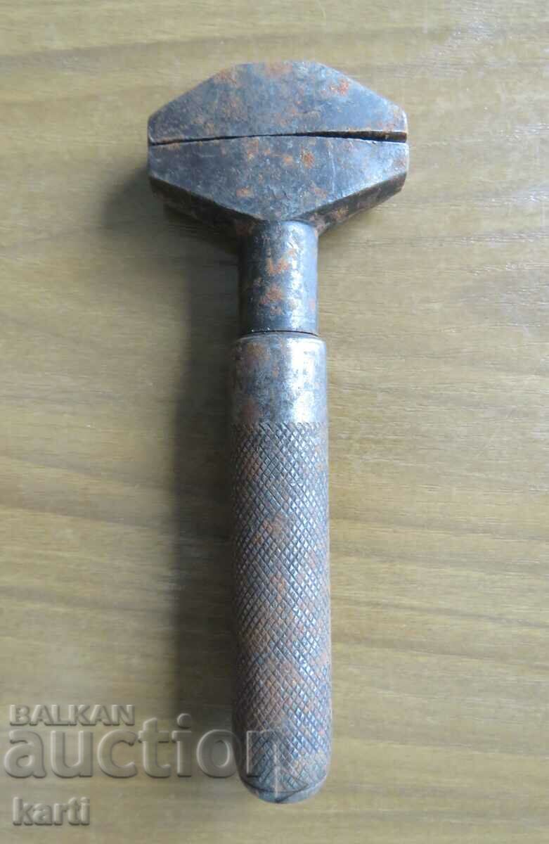 OLD FRENCH WRENCH