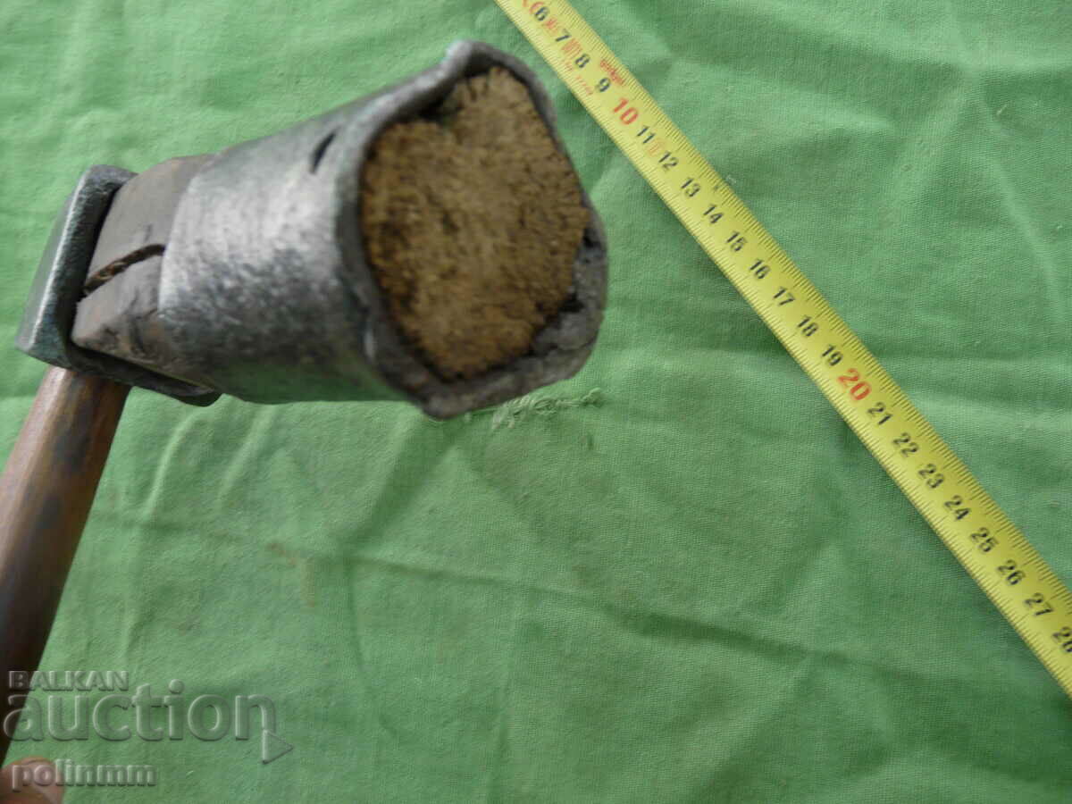 Old cooper's hammer - 295 with price 40.00 BGN | € 20.45 Old cooper's hammer - 295 with price 40.00 BGN | € 20.45