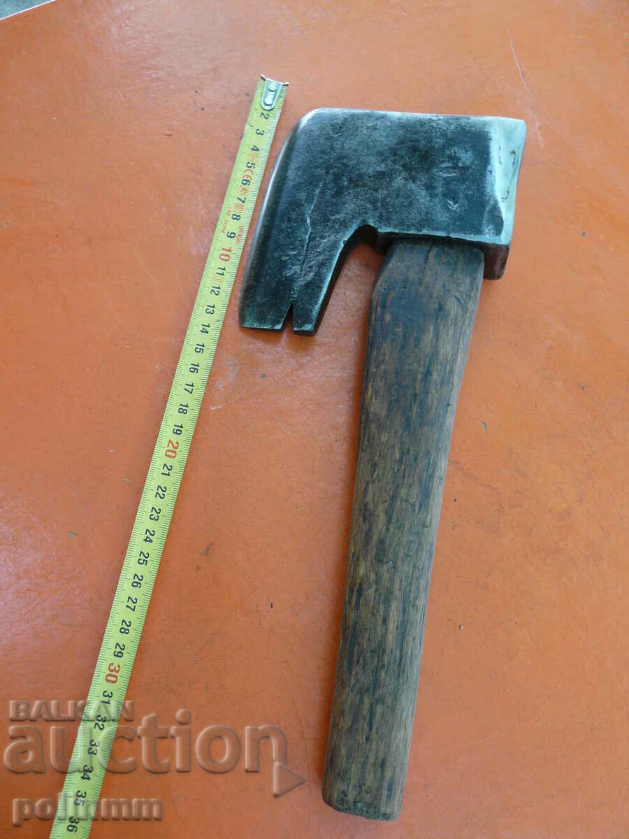 Old Austrian ax - 515 with price 60.00 BGN | € 30.68 Old Austrian ax - 515 with price 60.00 BGN | € 30.68