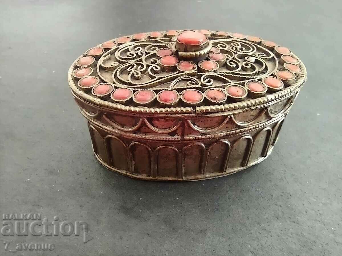 Box decorated with ornaments and stones, 6/4/2.5 cm with price 169.00 BGN | € 86.41