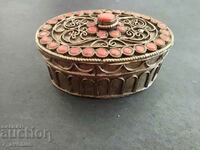 Box decorated with ornaments and stones, 6/4/2.5 cm