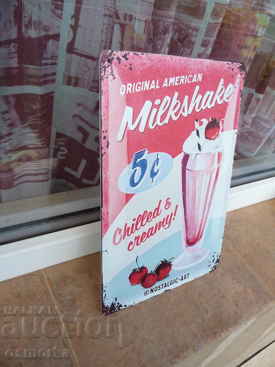 Metal plate food milkshake strawberry fruit shakes with price 18.00 BGN | € 9.20 Metal plate food milkshake strawberry fruit shakes with price 18.00 BGN | € 9.20