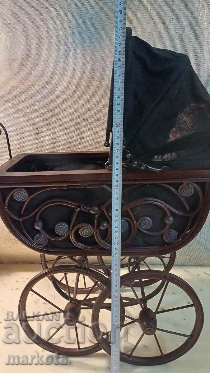 vintage doll carriage with price 130.00 BGN | € 66.47 vintage doll carriage with price 130.00 BGN | € 66.47
