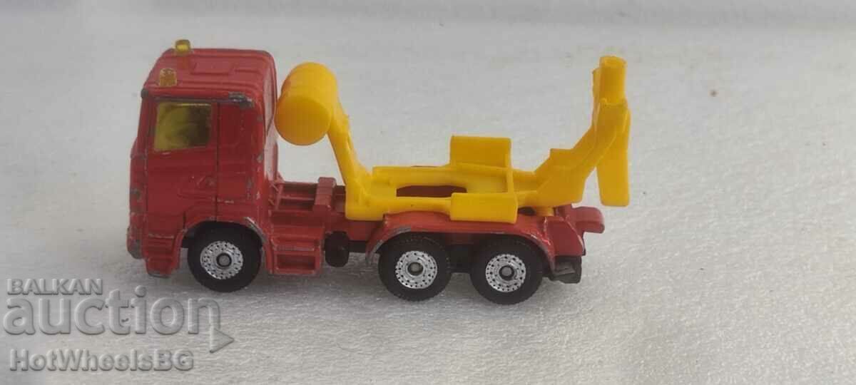 SIKU TOYS- τρακτέρ φορτηγών τσιμέντου με τιμή 2.50 BGN | € 1.28 SIKU TOYS- τρακτέρ φορτηγών τσιμέντου με τιμή 2.50 BGN | € 1.28