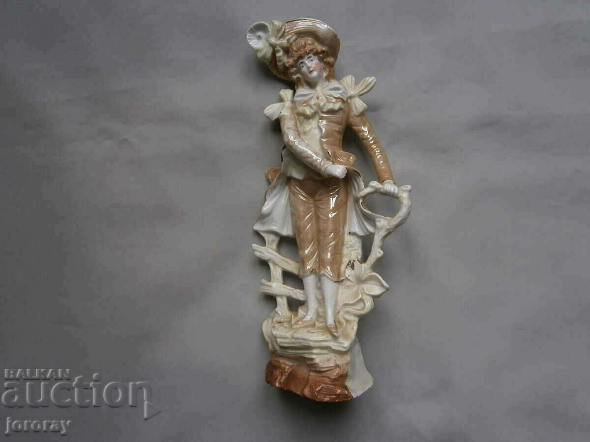 Porcelain figure 23 cm.