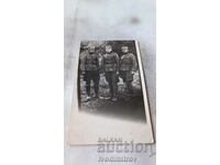 Снимка Пиротъ Трима войници 1927