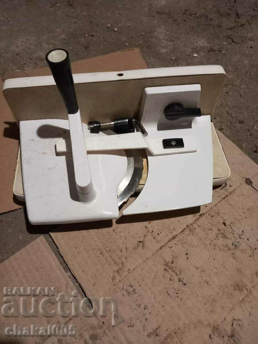 Машинка за рязане на хляб