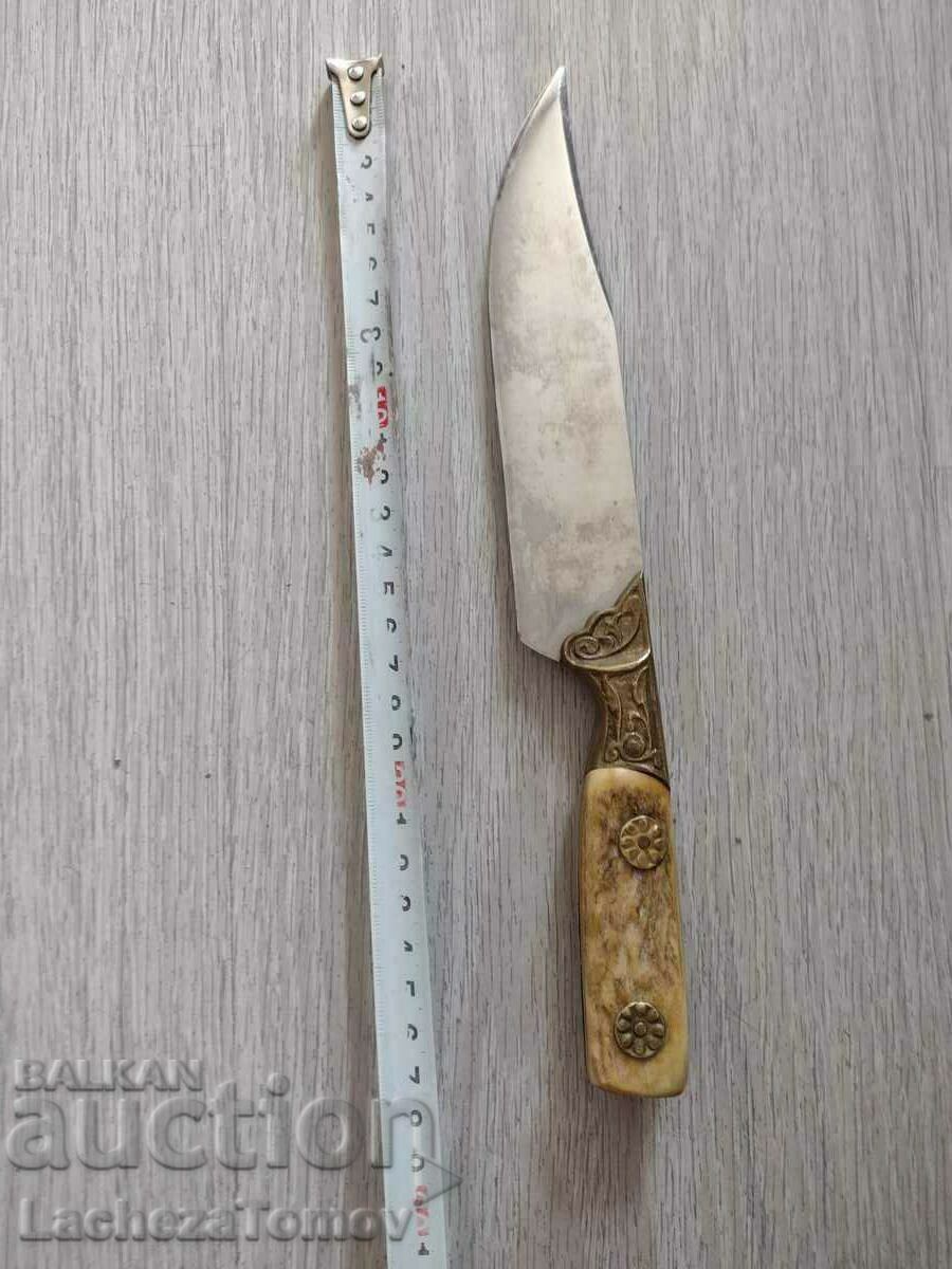 Нож острие кама България рогова дръжка боен ловен перфектена