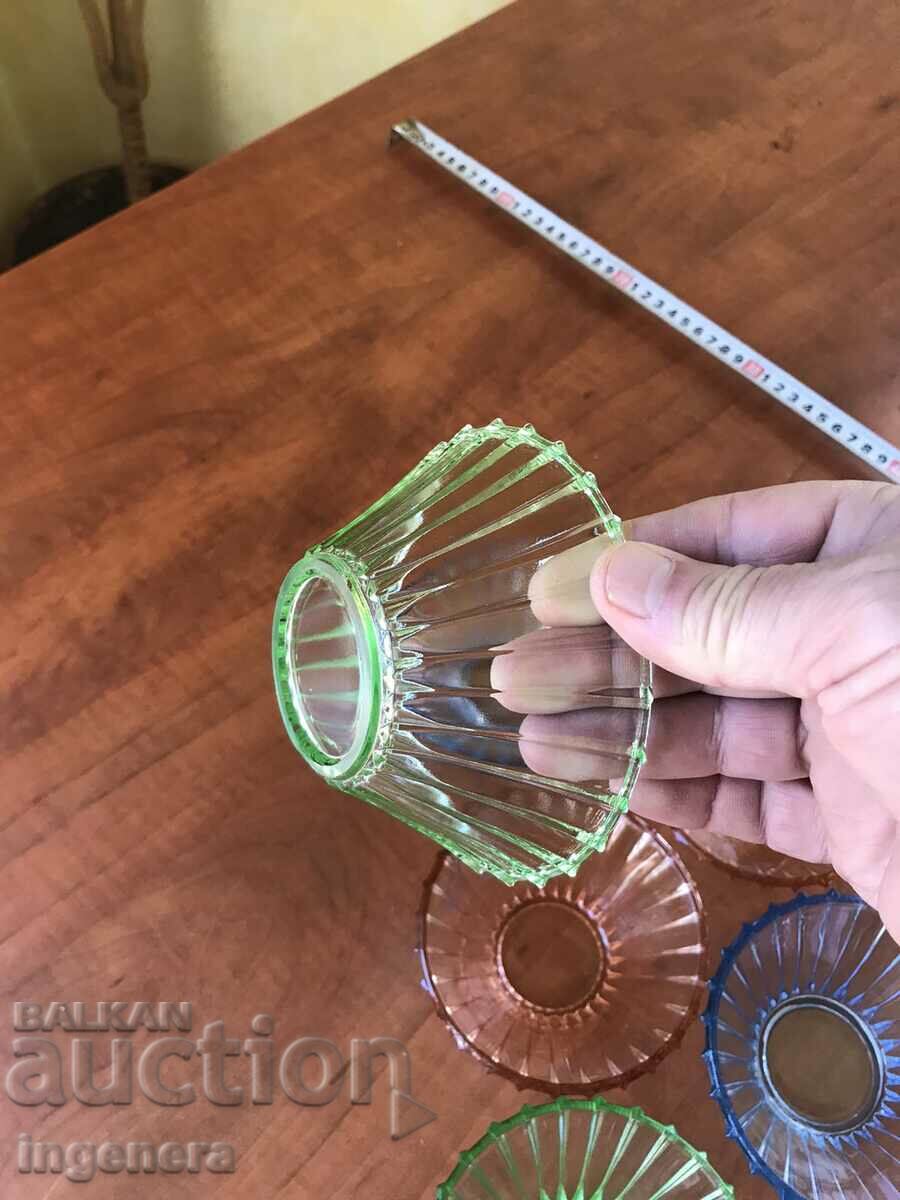 Auction SERVICE BOWL GLASS COLORED RELIEF GLASS BOWL 6 PCS. Auction SERVICE BOWL GLASS COLORED RELIEF GLASS BOWL 6 PCS.