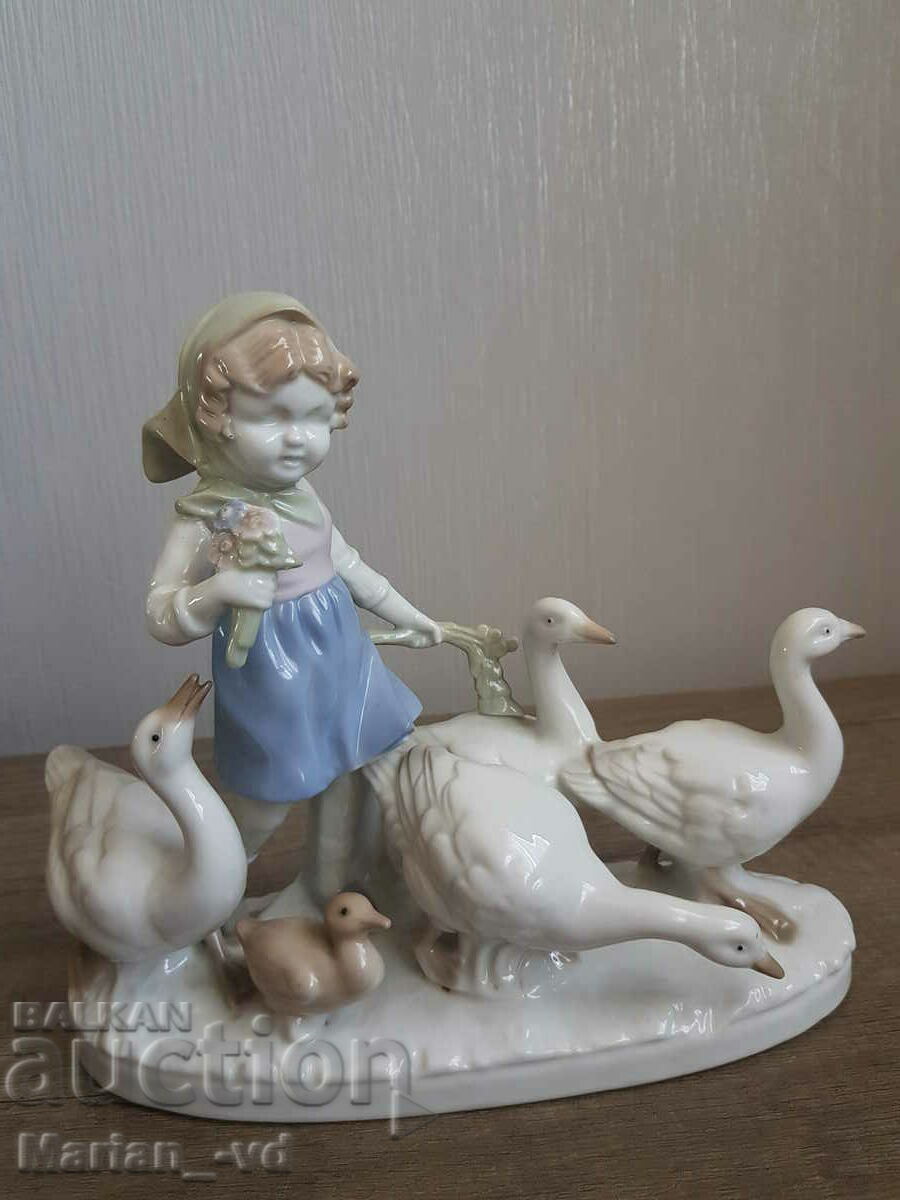 Παράδοση Φιγούρα από πορσελάνη Παράδοση Φιγούρα από πορσελάνη