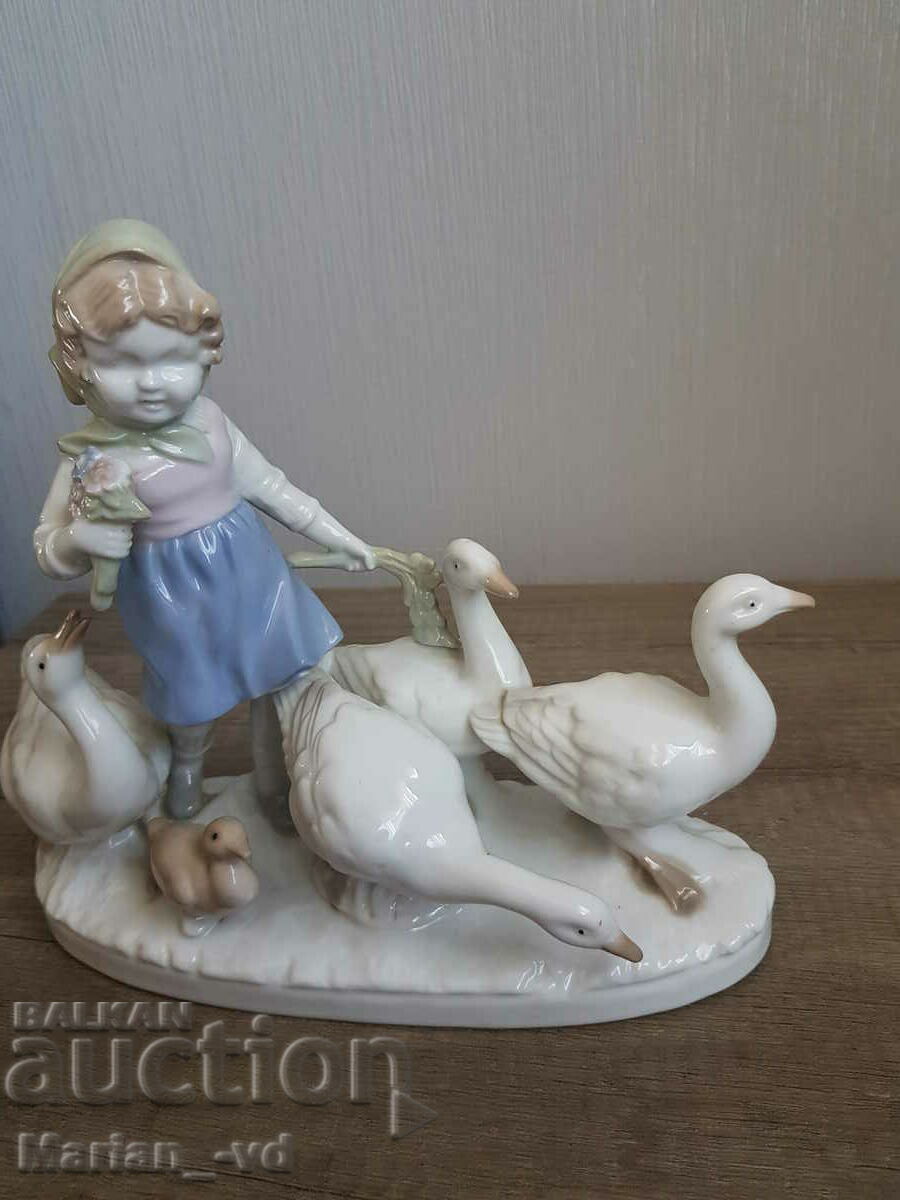 Φιγούρα από πορσελάνη - 6 Φιγούρα από πορσελάνη - 6