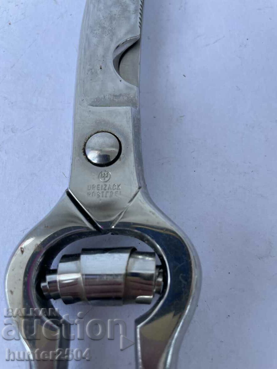 Meat scissors-27 cm with price 34.95 BGN | € 17.87 Meat scissors-27 cm with price 34.95 BGN | € 17.87