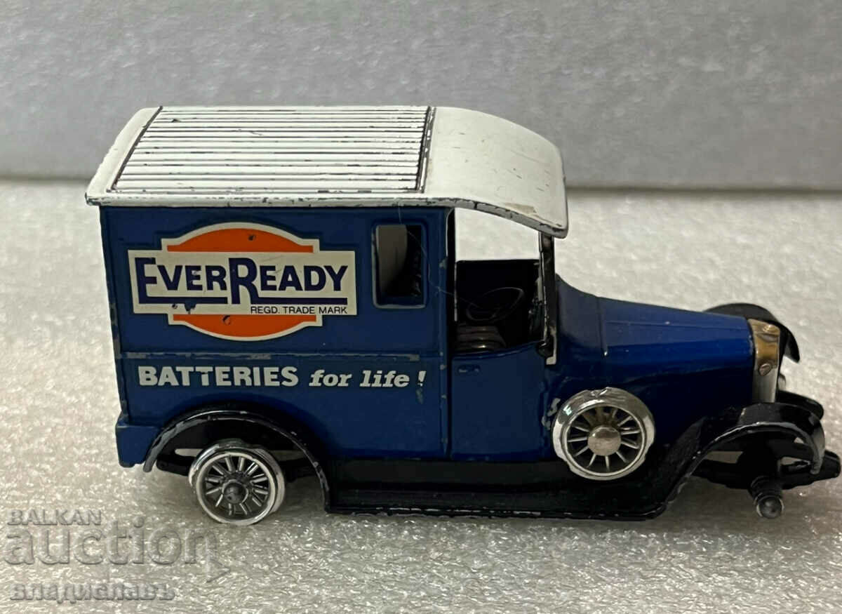 Auction MATCHBOX stroller in a condition visible from the photos! Auction MATCHBOX stroller in a condition visible from the photos!