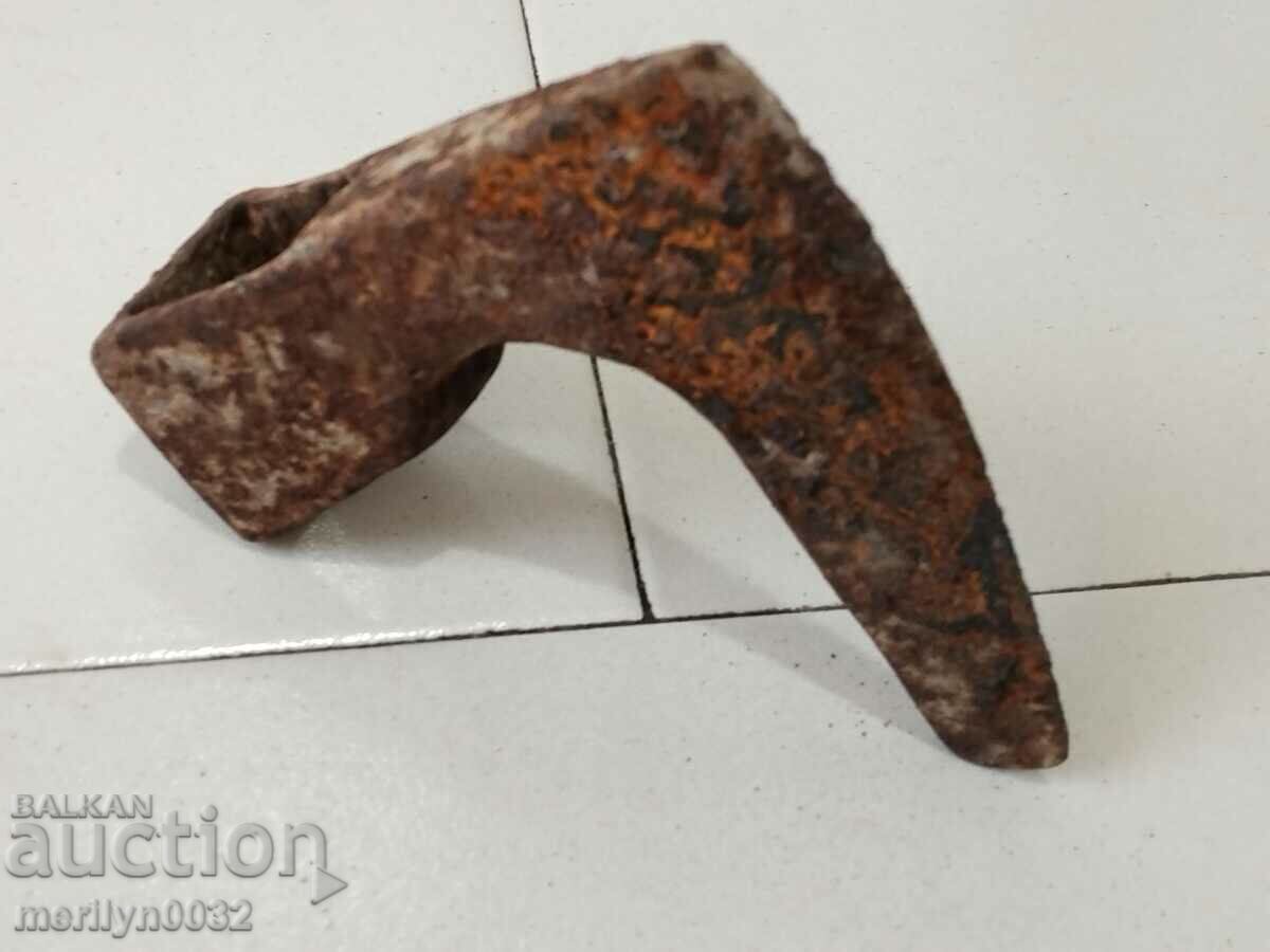 Old ax ax tool wrought iron - 7 Old ax ax tool wrought iron - 7