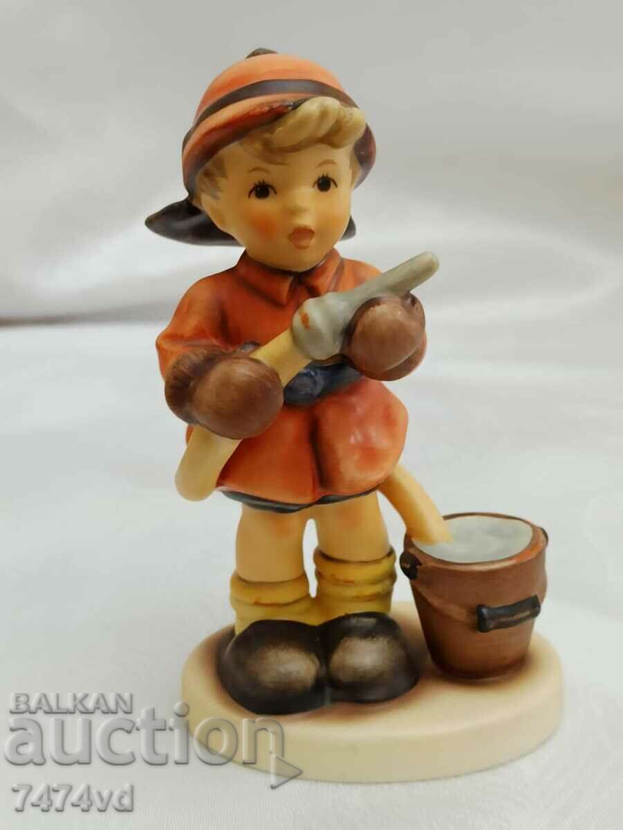 Goebel Hummel porcelain collectible figure - 5