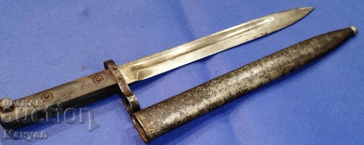 Auction  Mannlicher bayonet.