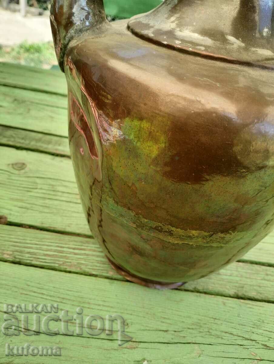 Auction  Copper kettle