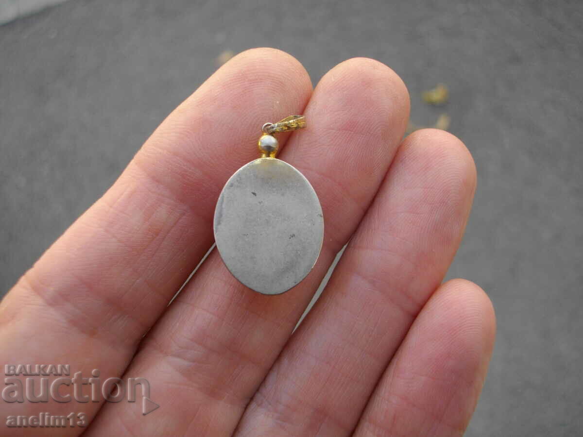 OLD CAMEO PENDANT - 5 OLD CAMEO PENDANT - 5