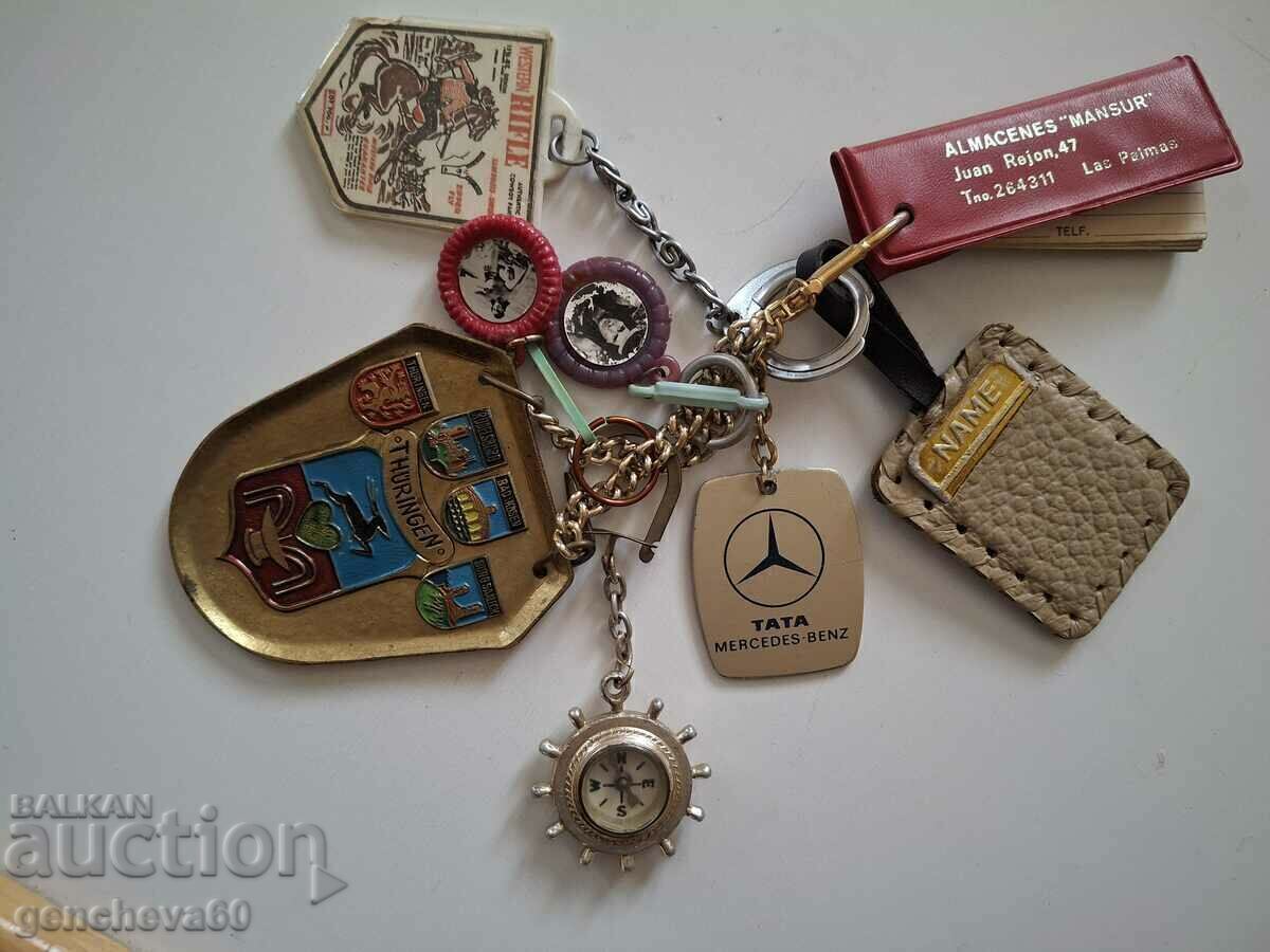 Colecție rară de brelocuri vechi, busolă și altele - 5