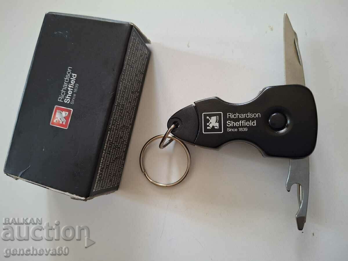 Breloc multifuncțional cu preț 21.00 BGN | € 10.74