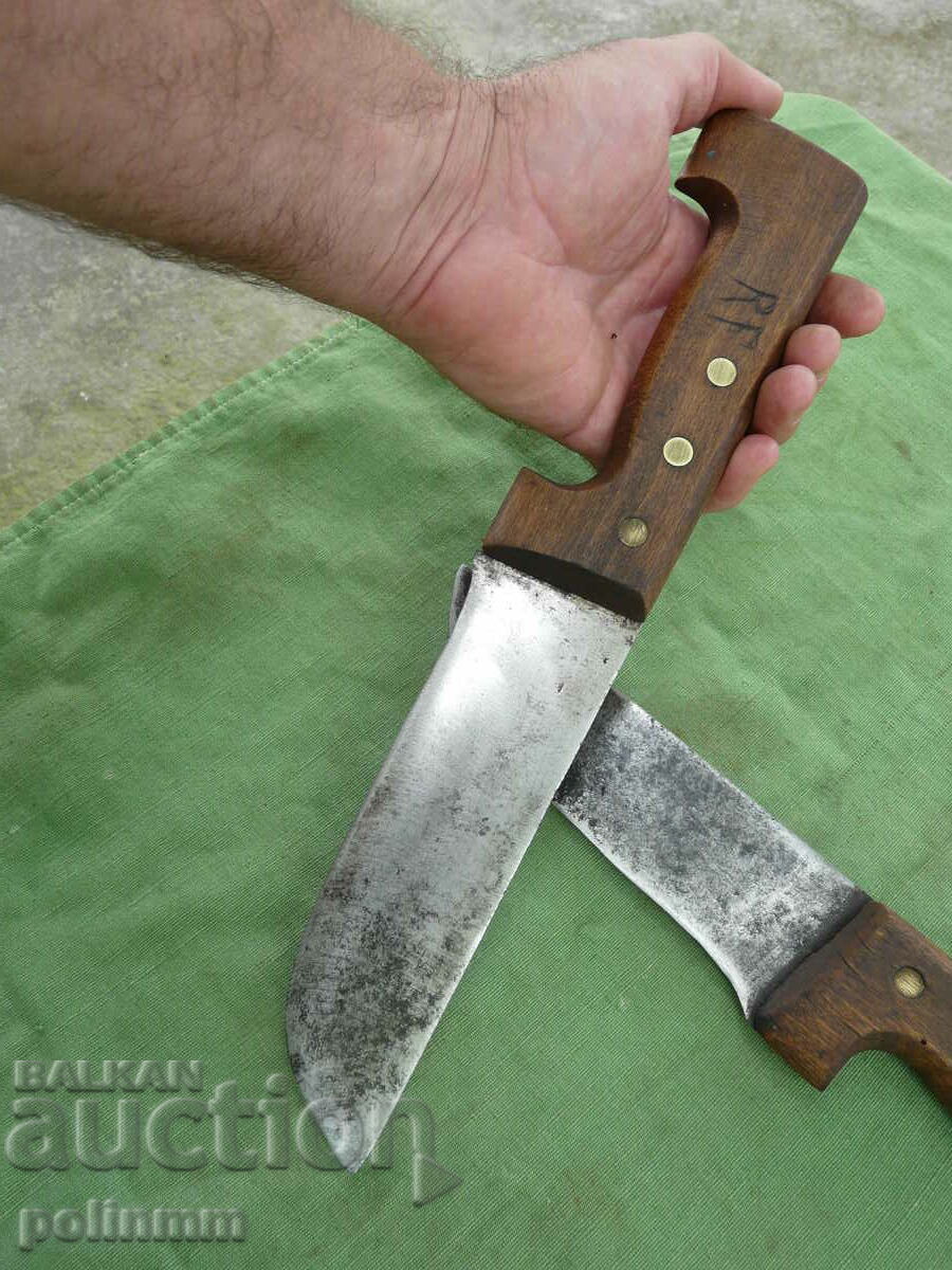 Delivery of Old professional butcher knives Delivery of Old professional butcher knives