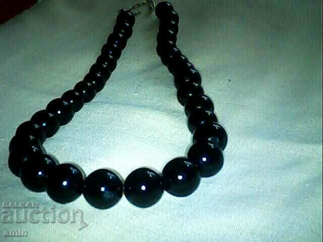 beautiful necklace sess 16mm.14.10mm balls natural stone