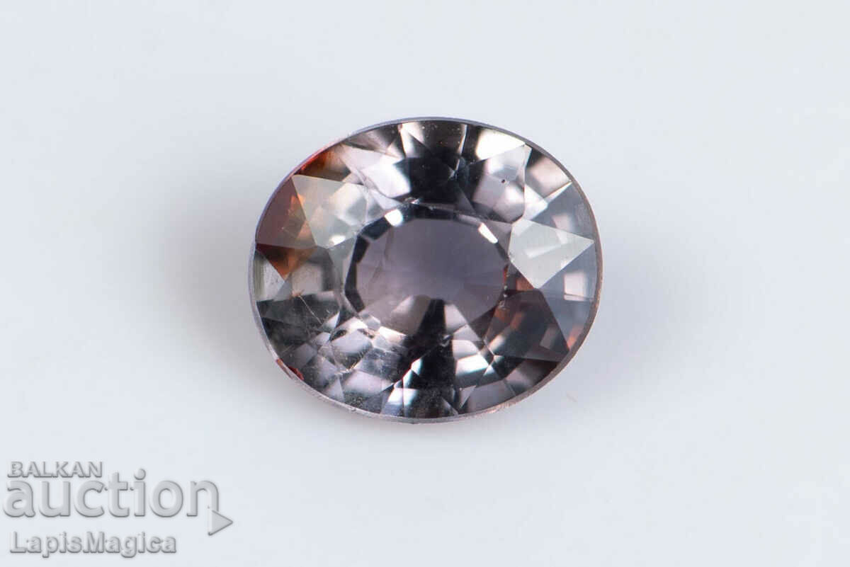 Bicolor Party Sapphire 0.33ct VS Untreated Oval Cut