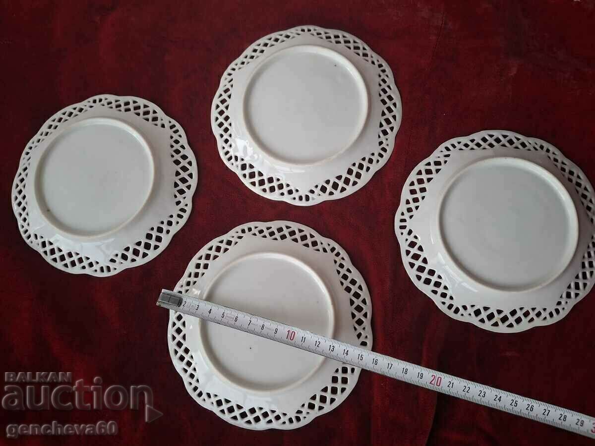 Delivery of Vintage service porcelain openwork platter with cake plates Delivery of Vintage service porcelain openwork platter with cake plates