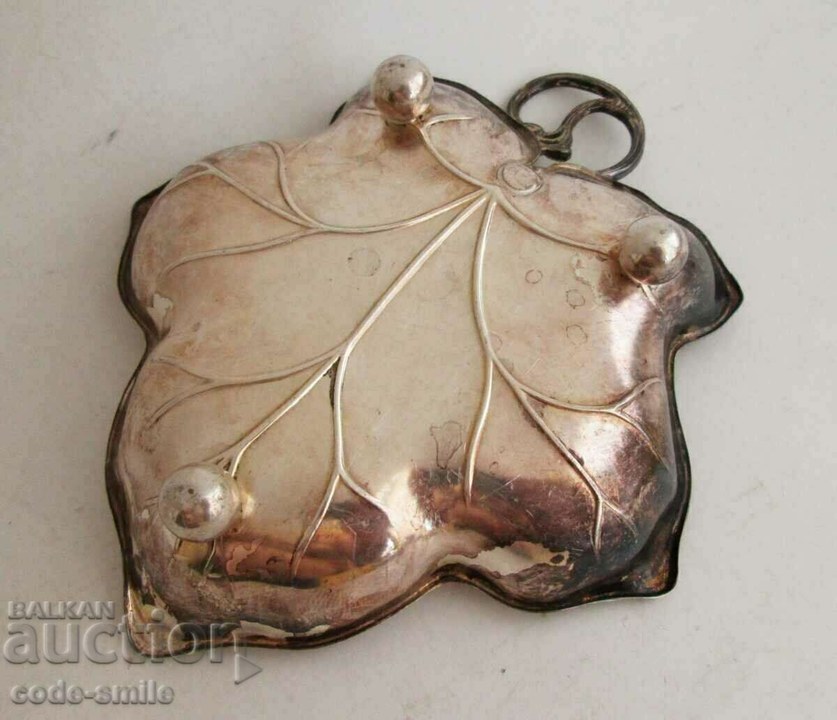 Delivery of WMF - beautiful old Germany nut rack Delivery of WMF - beautiful old Germany nut rack