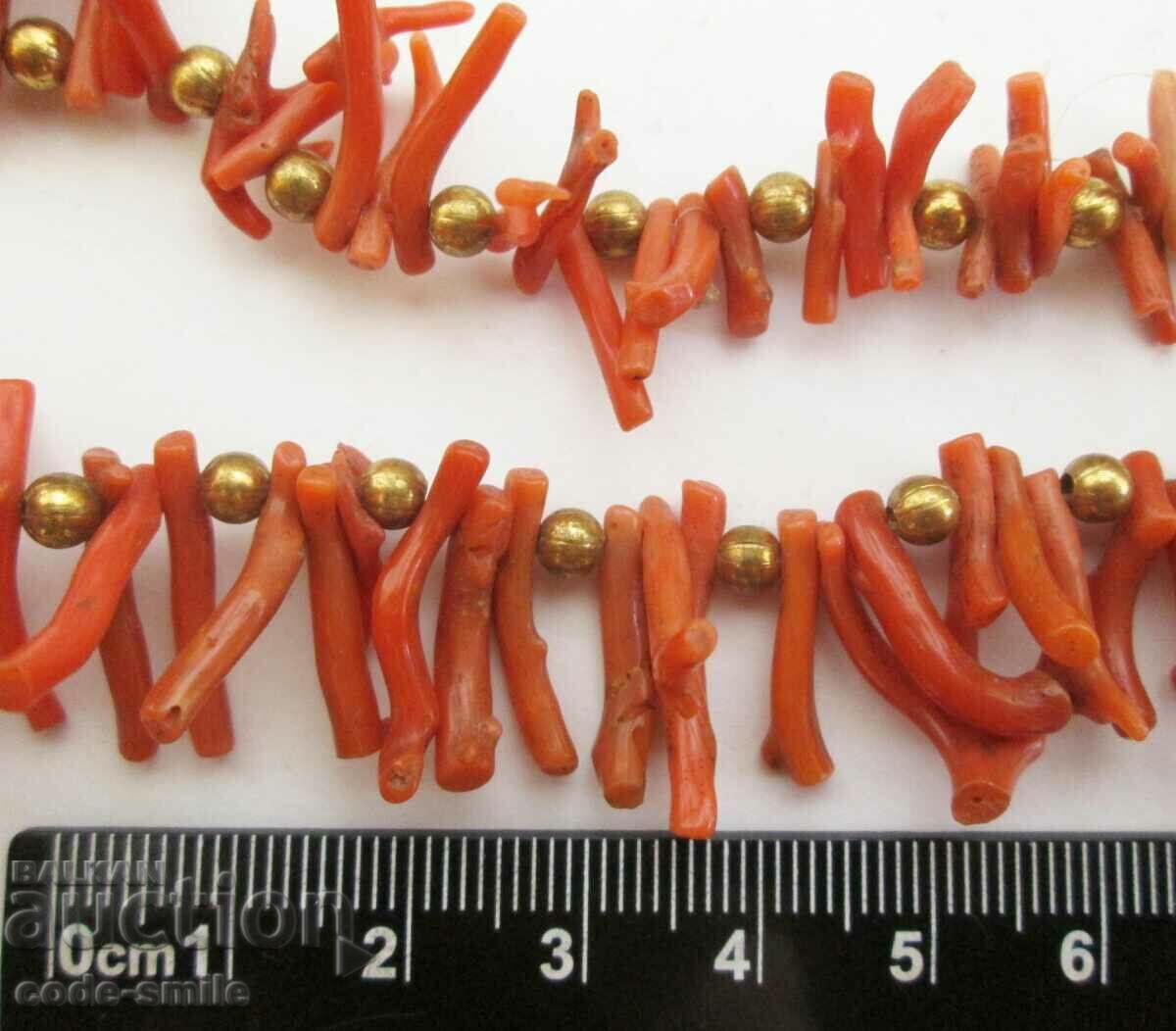 Delivery of Old ladies jewelry natural red coral necklace Delivery of Old ladies jewelry natural red coral necklace