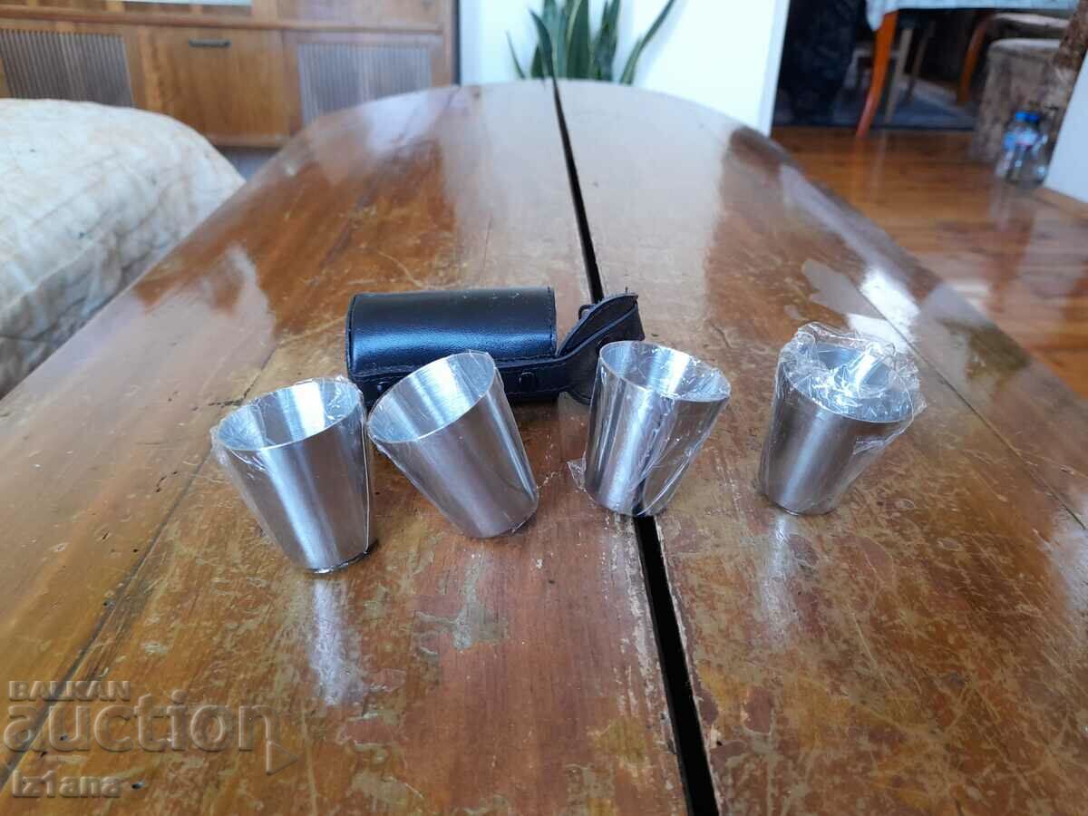 Old tourist cups with price 22.00 BGN | € 11.25 Old tourist cups with price 22.00 BGN | € 11.25