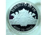 5 евро 2011 Ватикан Бенедикт XVI UNC PROOF серт капсула Ag