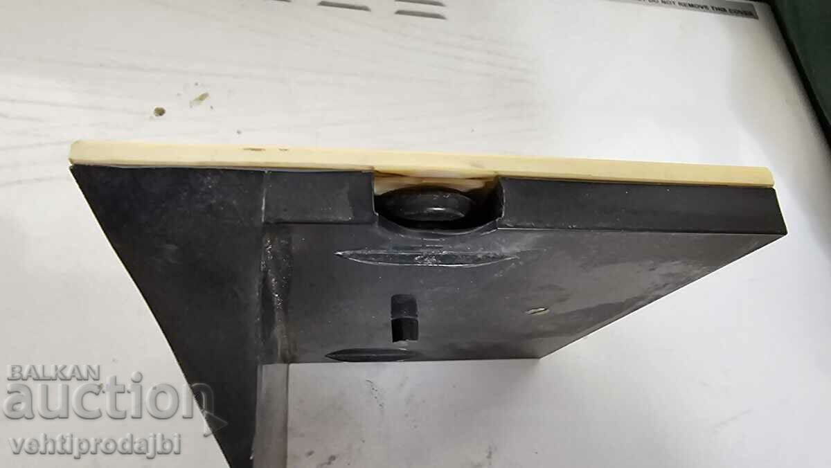 Delivery of Old calendar Delivery of Old calendar