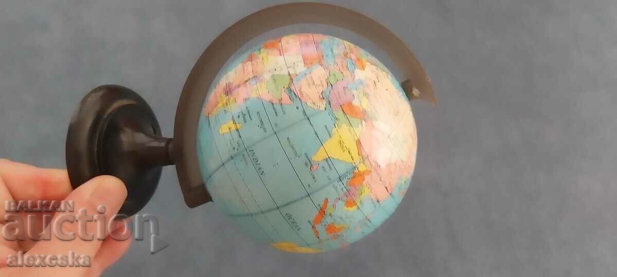 Delivery of Old globe