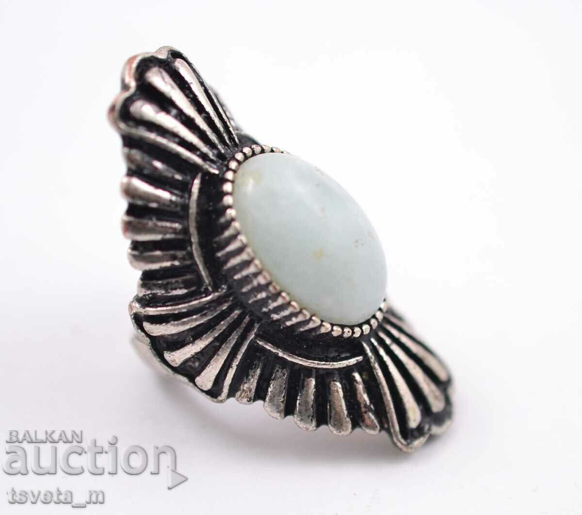 A big ring with price 5.00 BGN | € 2.56 A big ring with price 5.00 BGN | € 2.56