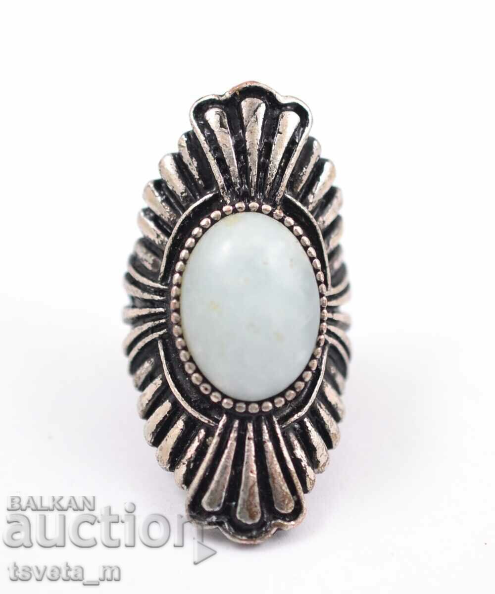 Auction A big ring Auction A big ring