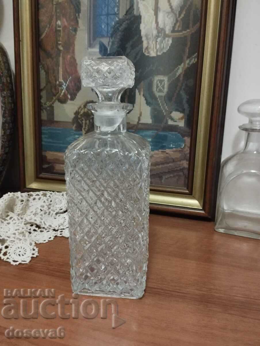 Carafă