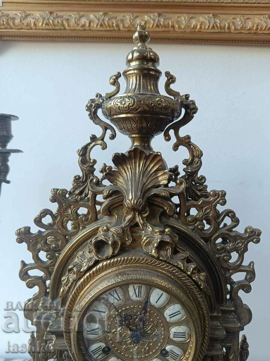 Bronze Mantel Clock - 6 Bronze Mantel Clock - 6