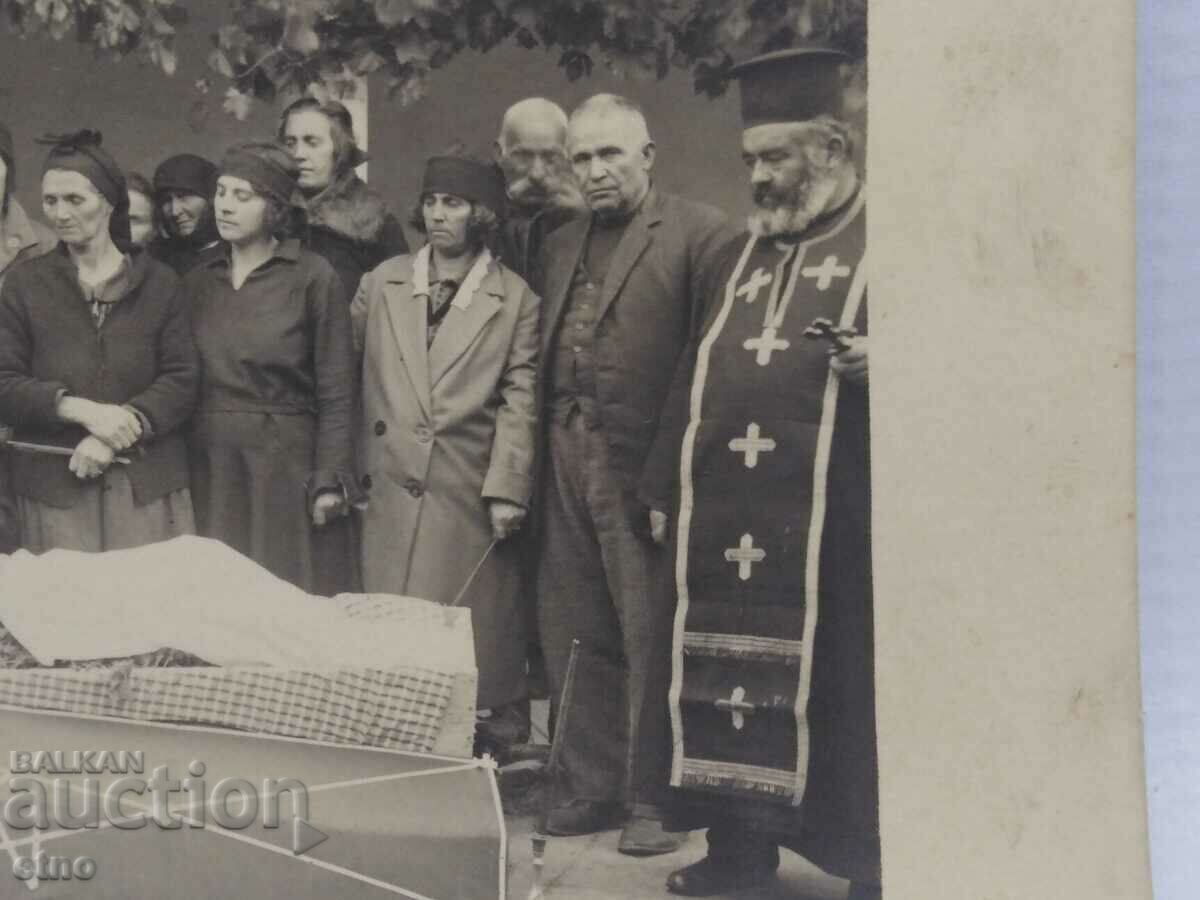 Аукцион ЦАРСКА СНИМКА -ПОГРЕБЕНИЕ ,ПОП,СВЕЩЕНИК Аукцион ЦАРСКА СНИМКА -ПОГРЕБЕНИЕ ,ПОП,СВЕЩЕНИК