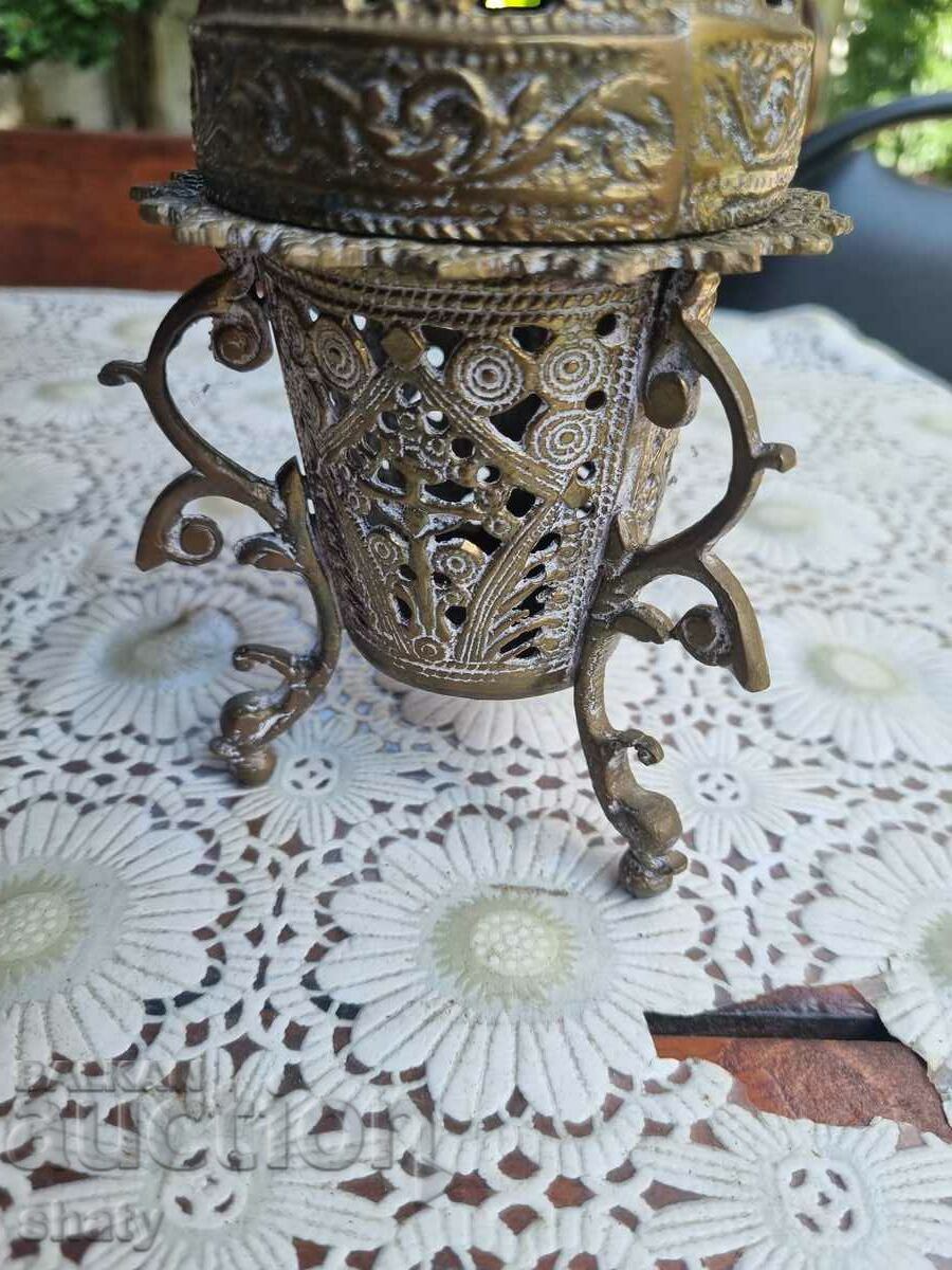 Bronze lamp. - 5 Bronze lamp. - 5