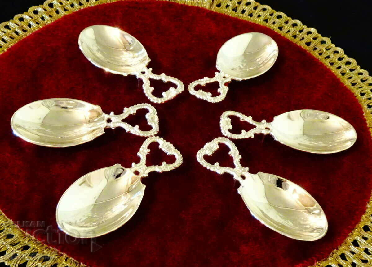 Silver-plated cocktail glasses, holders for spoons, 6 pieces, baroque. with price 54.00 BGN | € 27.61 Silver-plated cocktail glasses, holders for spoons, 6 pieces, baroque. with price 54.00 BGN | € 27.61