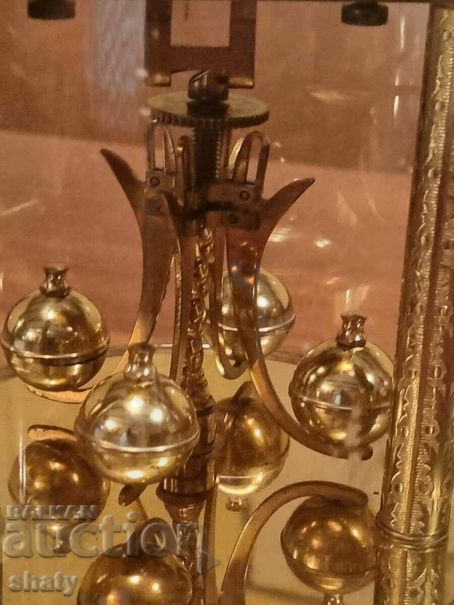 Auction Old clock Auction Old clock