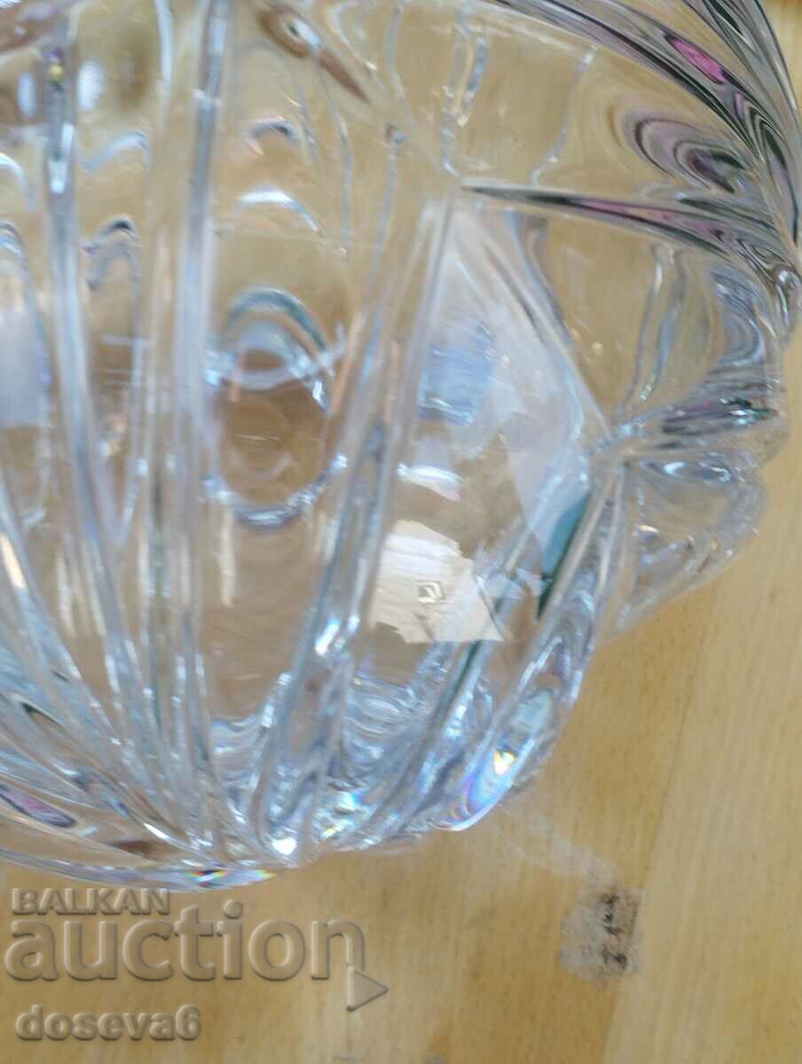 Crystal vase 14 cm high. - 5 Crystal vase 14 cm high. - 5