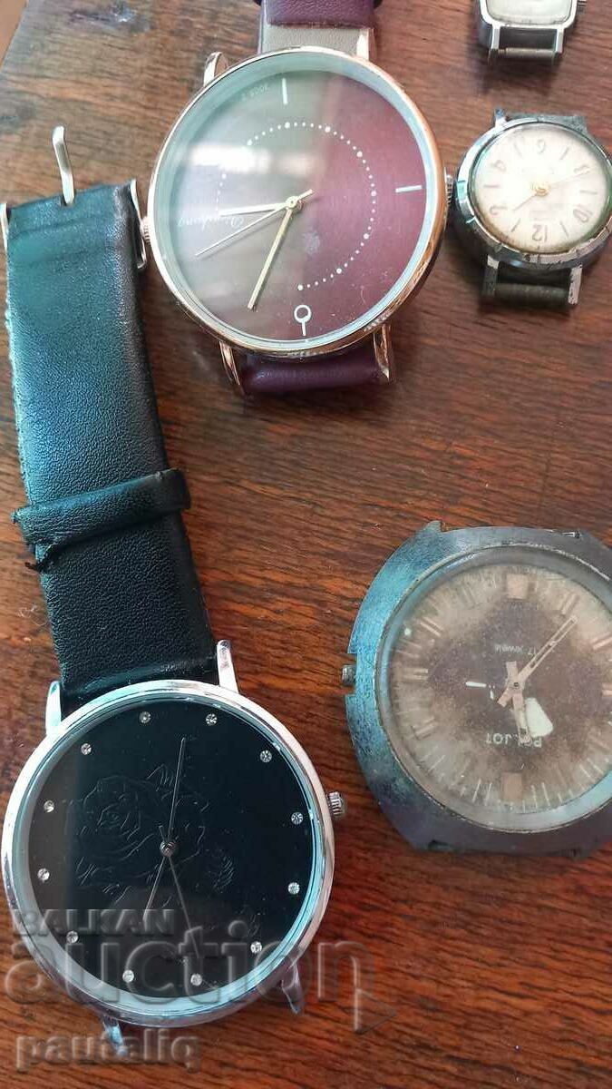LOT OF WATCHES with price 7.00 BGN | € 3.58 LOT OF WATCHES with price 7.00 BGN | € 3.58